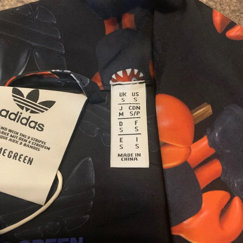NWT Adidas Philip Colbert Save The Lobster Button Down Shirt Artist Series Small - Picture 6 of 7